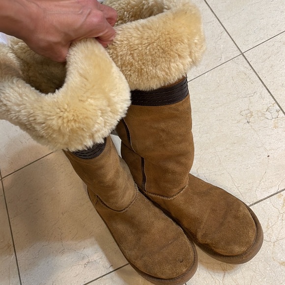 womens ugg boots 7.5 Final Sale - Picture 2 of 4